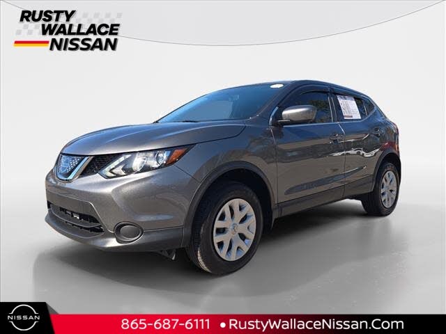 2018 Nissan Rogue Sport S FWD
