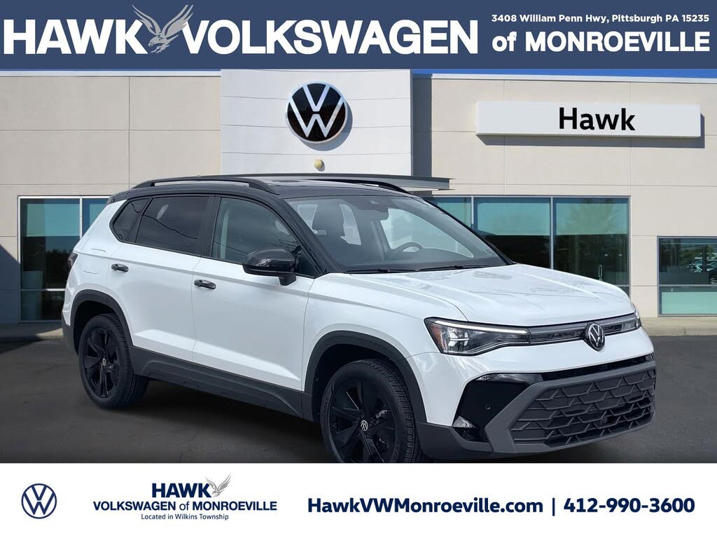 2025 Volkswagen Taos SE Black FWD