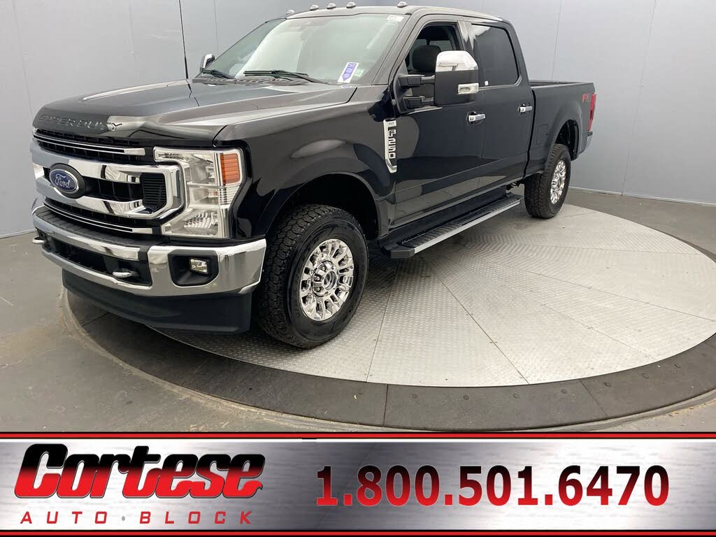 2022 Ford F-250 Super Duty XLT Crew Cab 4WD