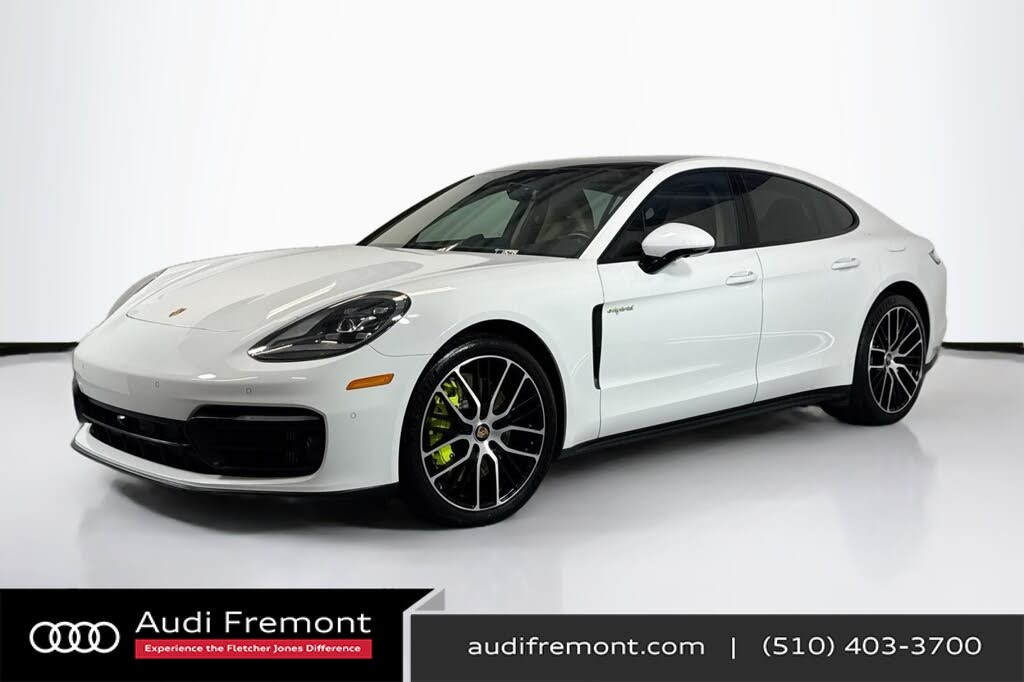 2023 Porsche Panamera 4 AWD