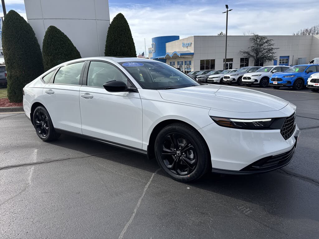 2025 Honda Accord SE FWD