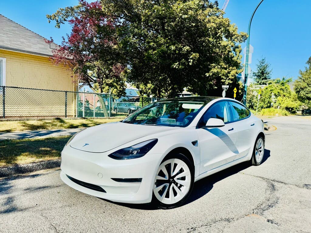 Tesla Model 3 Standard Range Plus RWD 2020