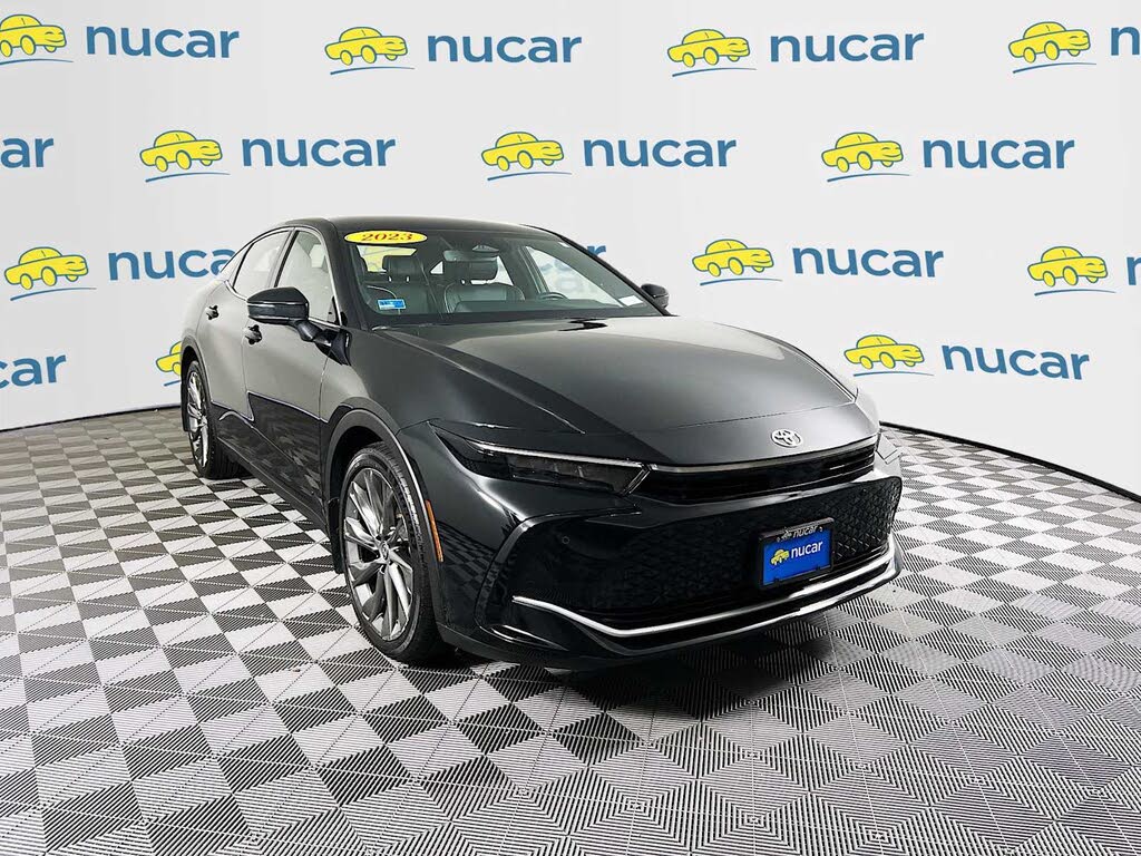 2023 Toyota Crown Limited AWD