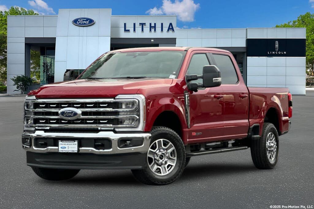 2026 Ford F-350 Super Duty Lariat Crew Cab 4WD
