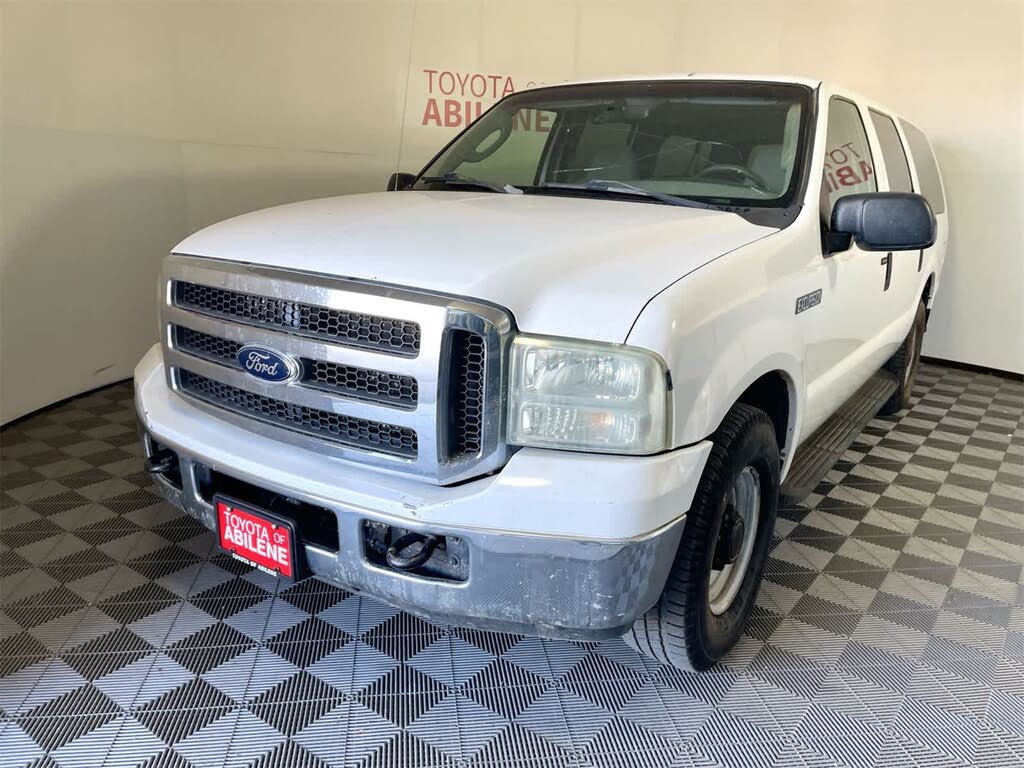 2005 Ford Excursion XLT