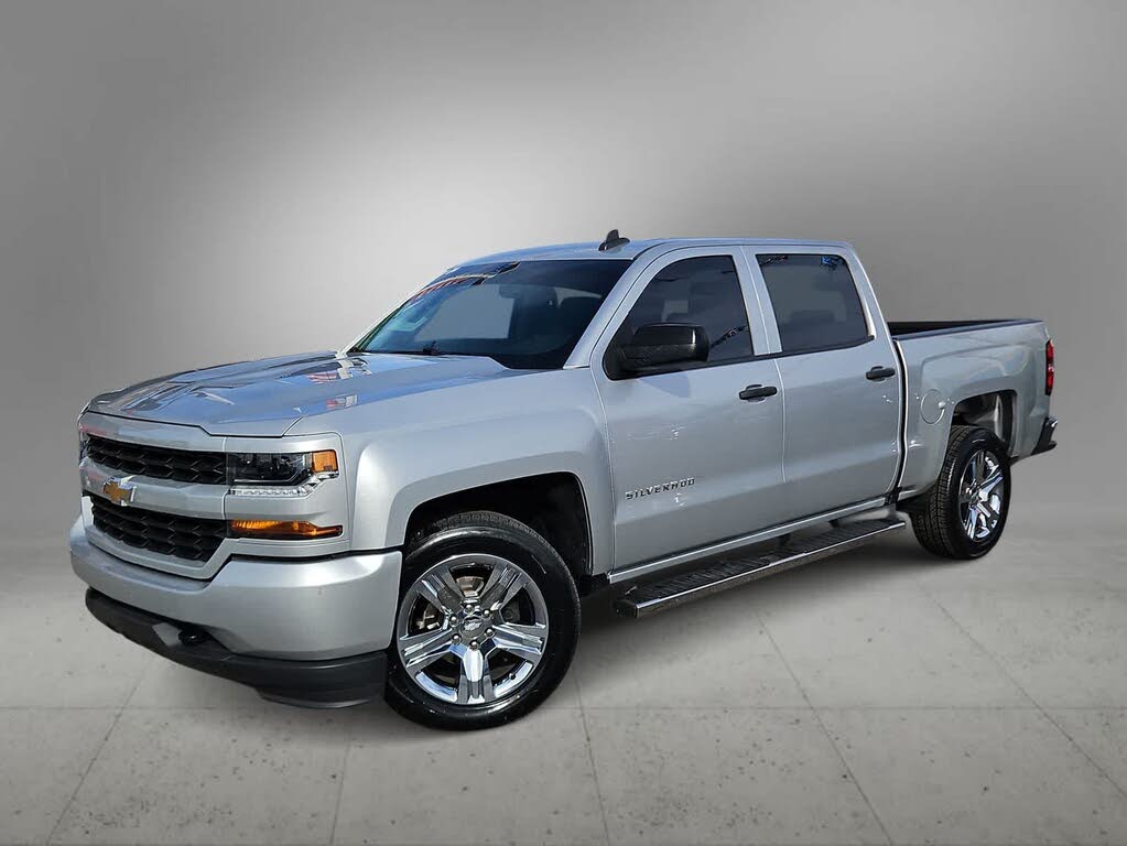 2018 Chevrolet Silverado 1500 Custom Crew Cab RWD