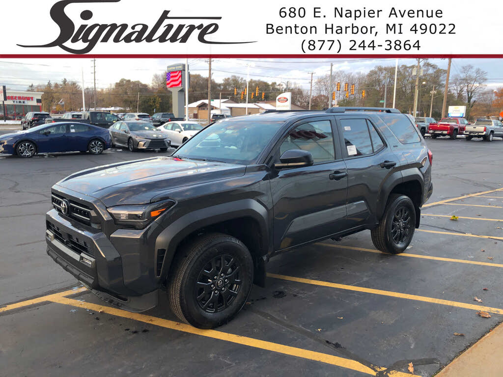 2025 Toyota 4Runner SR5 4WD