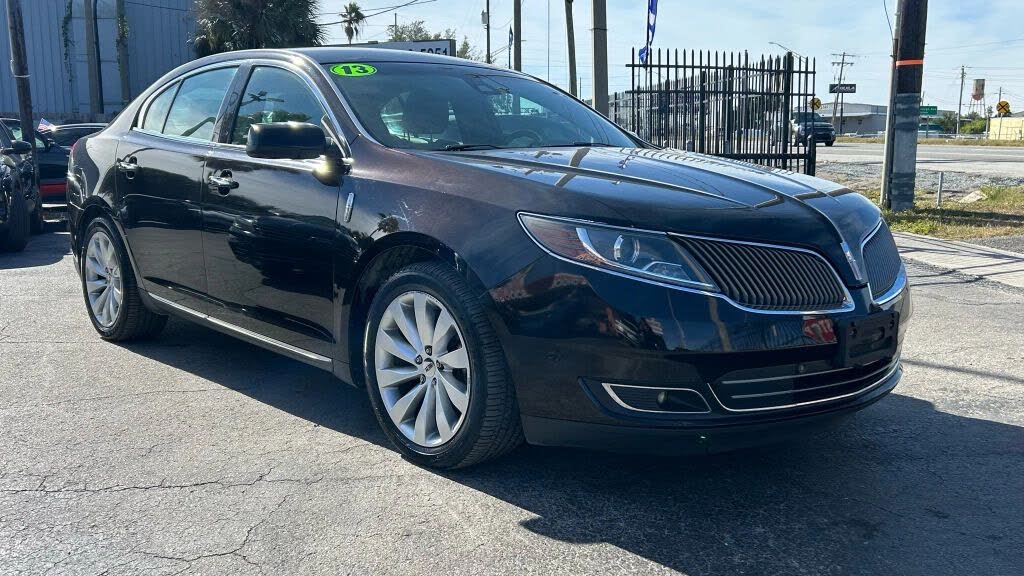 2013 Lincoln MKS Sedan