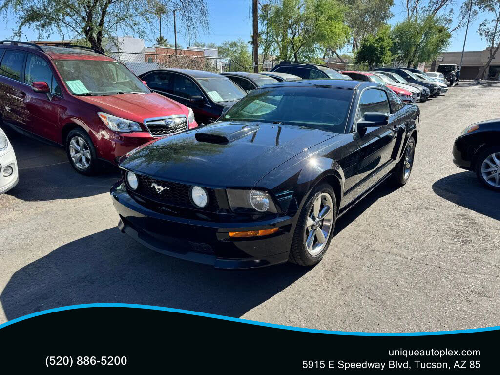 2007 Ford Mustang GT Deluxe Coupe RWD