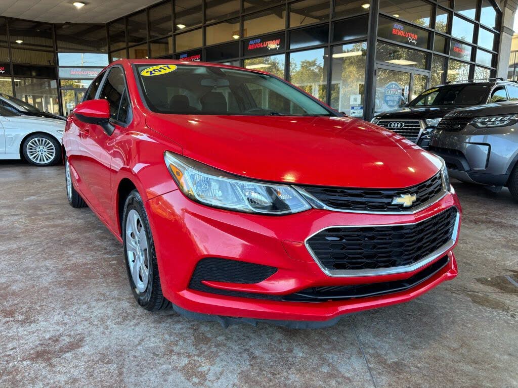 2017 Chevrolet Cruze LS Sedan FWD