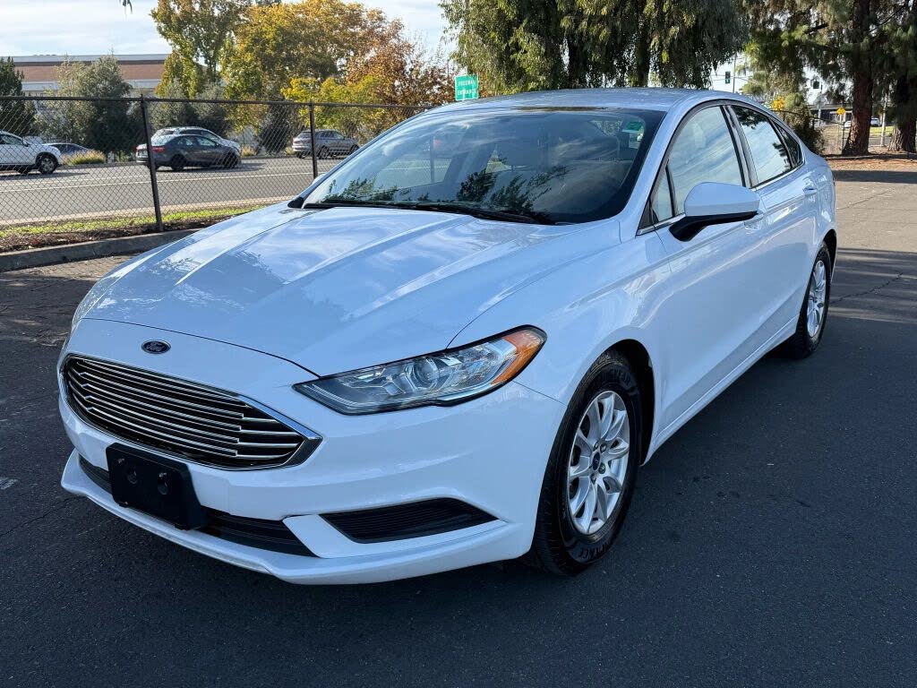 2018 Ford Fusion S