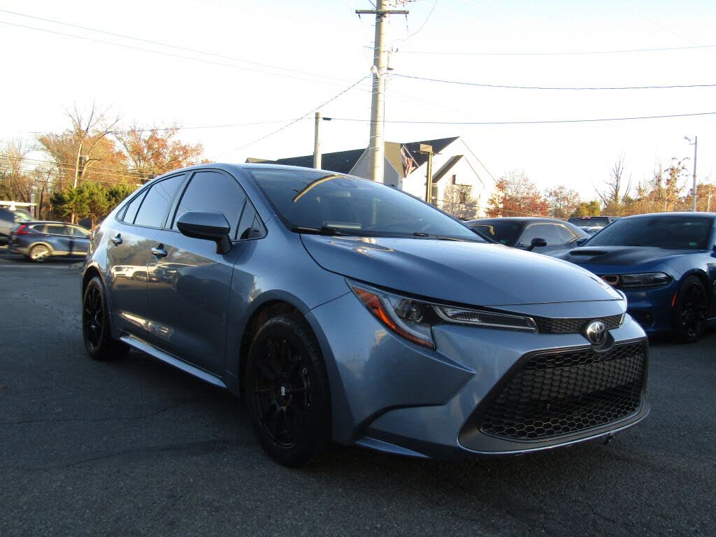 2020 Toyota Corolla LE FWD