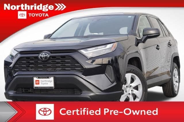 2024 Toyota RAV4 LE FWD