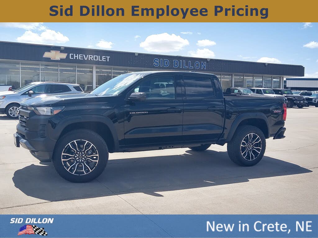 2025 Chevrolet Colorado Trail Boss Crew Cab 4WD