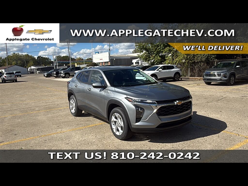 2026 Chevrolet Trax LS FWD