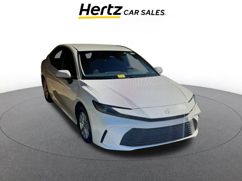 2025 Toyota Camry LE FWD