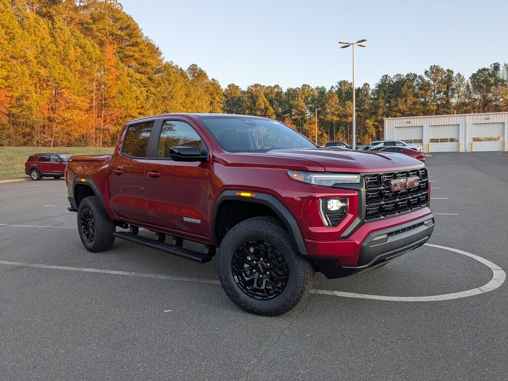 2026 GMC Canyon Elevation Crew Cab 4WD