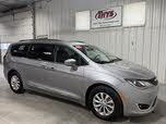 Chrysler Pacifica Touring L FWD