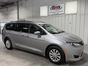 Chrysler Pacifica Touring L FWD