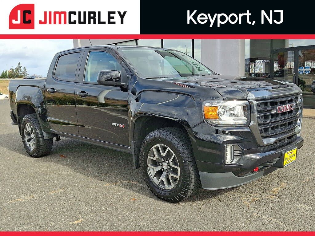 2022 GMC Canyon AT4 Crew Cab 4WD with Leather