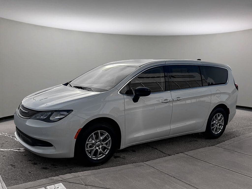 2024 Chrysler Grand Caravan SXT FWD