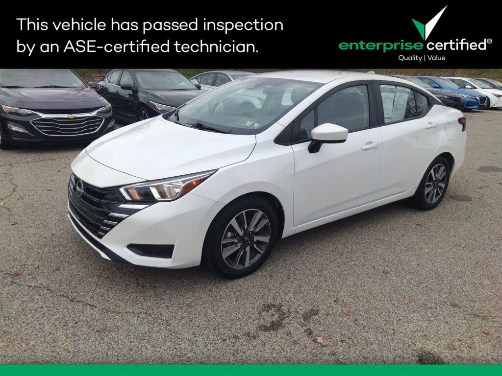 2024 Nissan Versa SV FWD