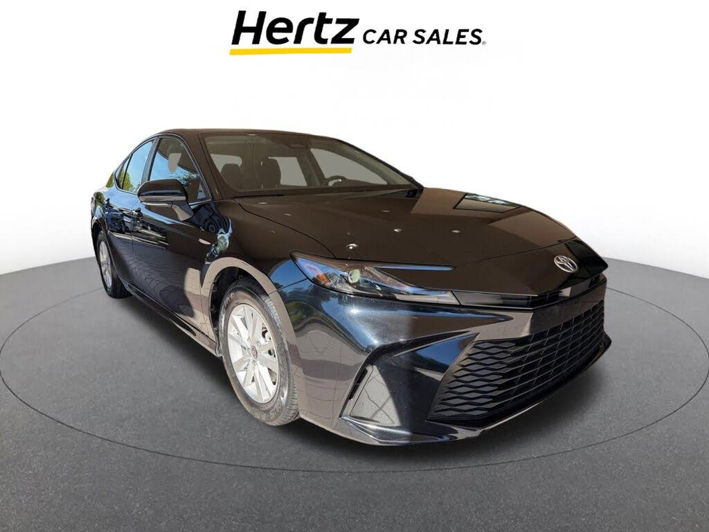 2025 Toyota Camry LE FWD