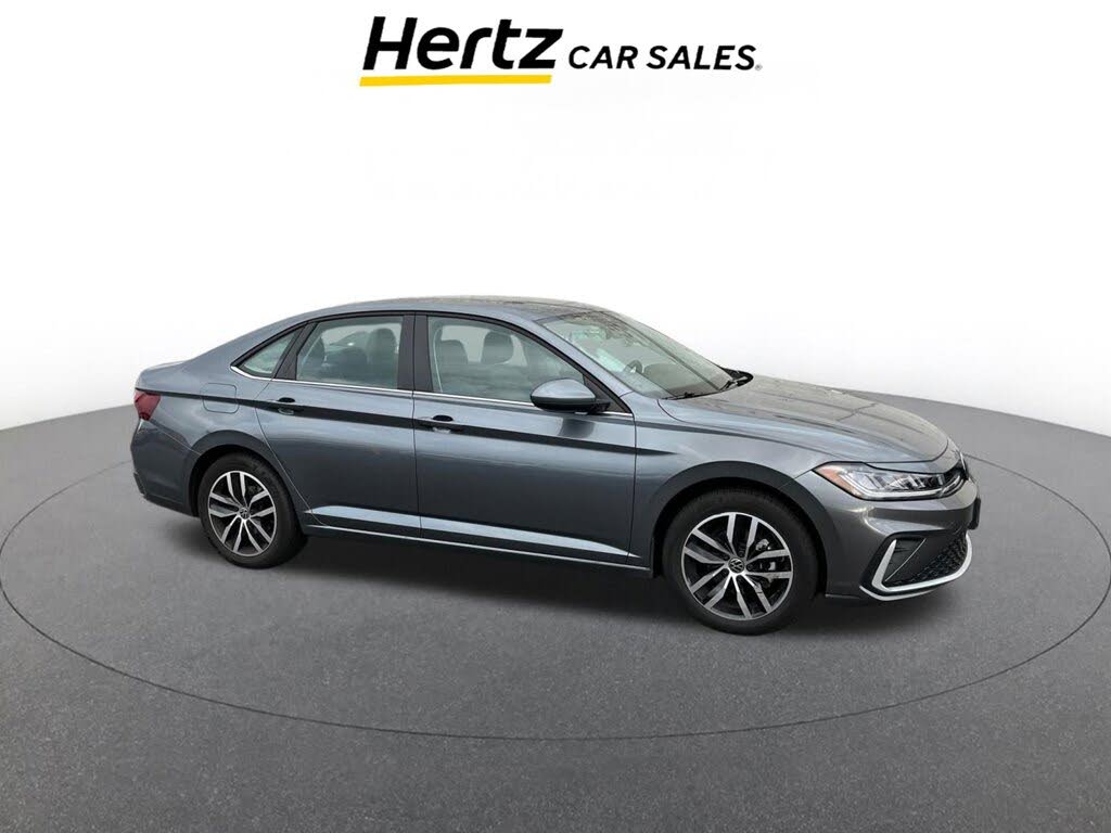 2025 Volkswagen Jetta SE FWD