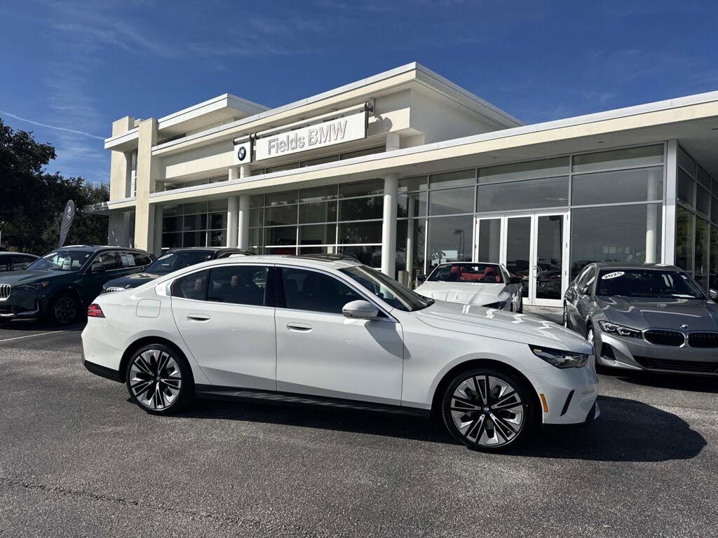 2026 BMW 5 Series 530i RWD