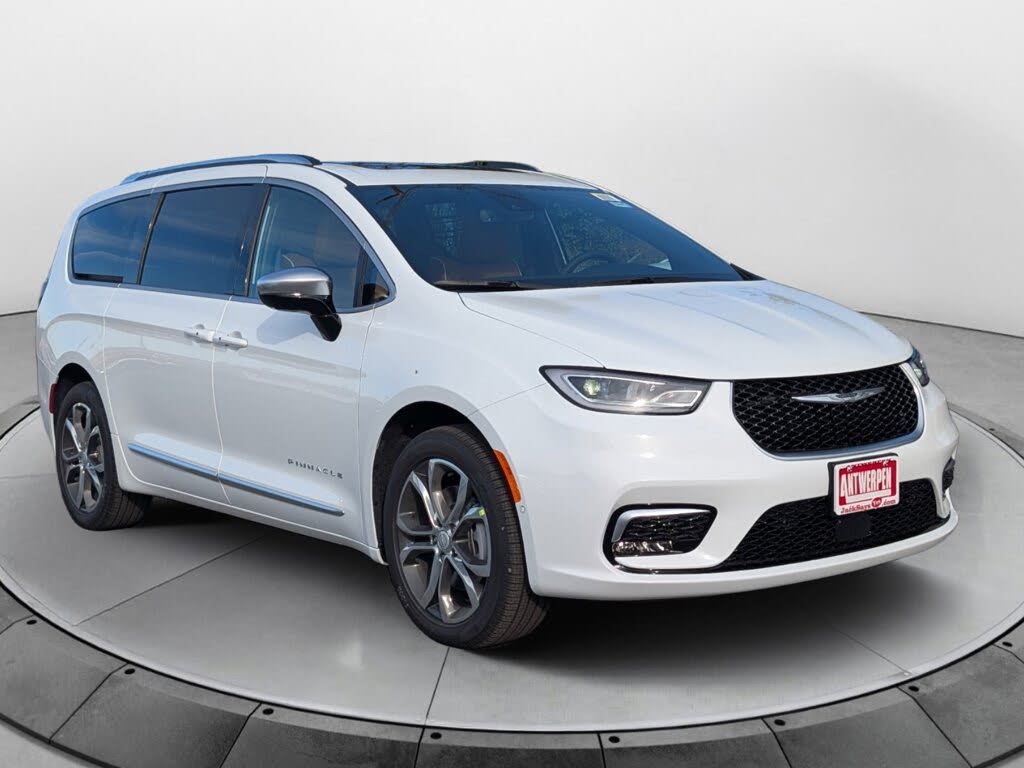 2026 Chrysler Pacifica Pinnacle AWD