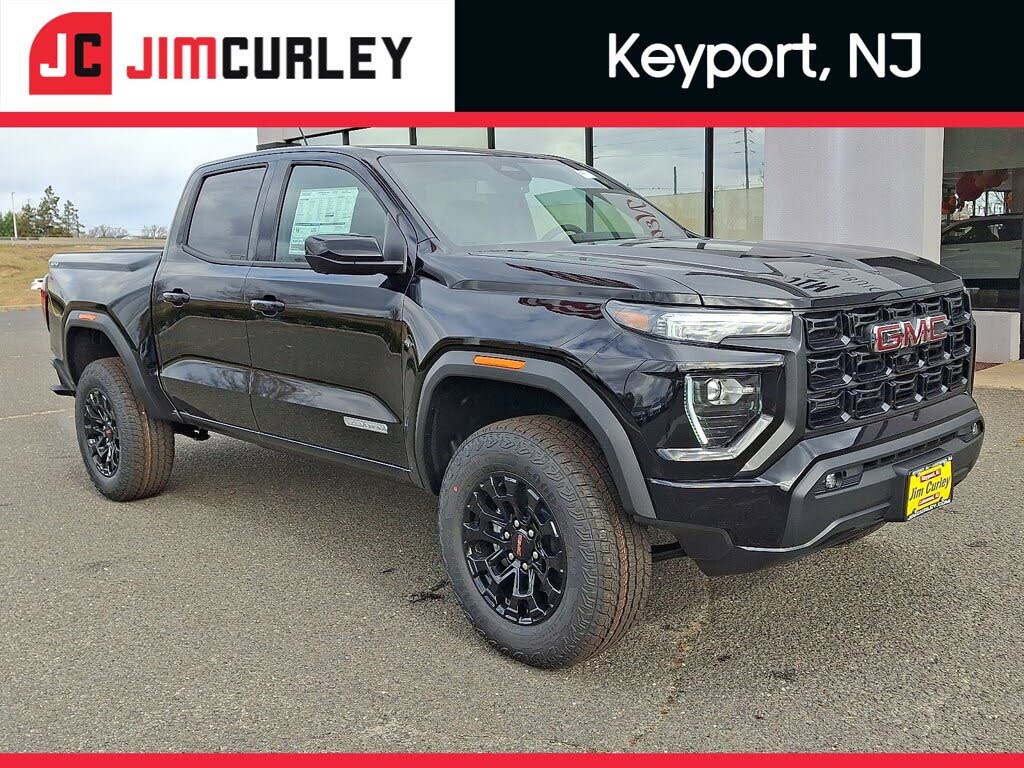 2026 GMC Canyon Elevation Crew Cab 4WD