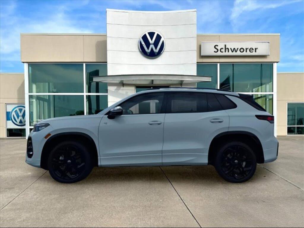 2026 Volkswagen Tiguan SE R-Line Black 4Motion