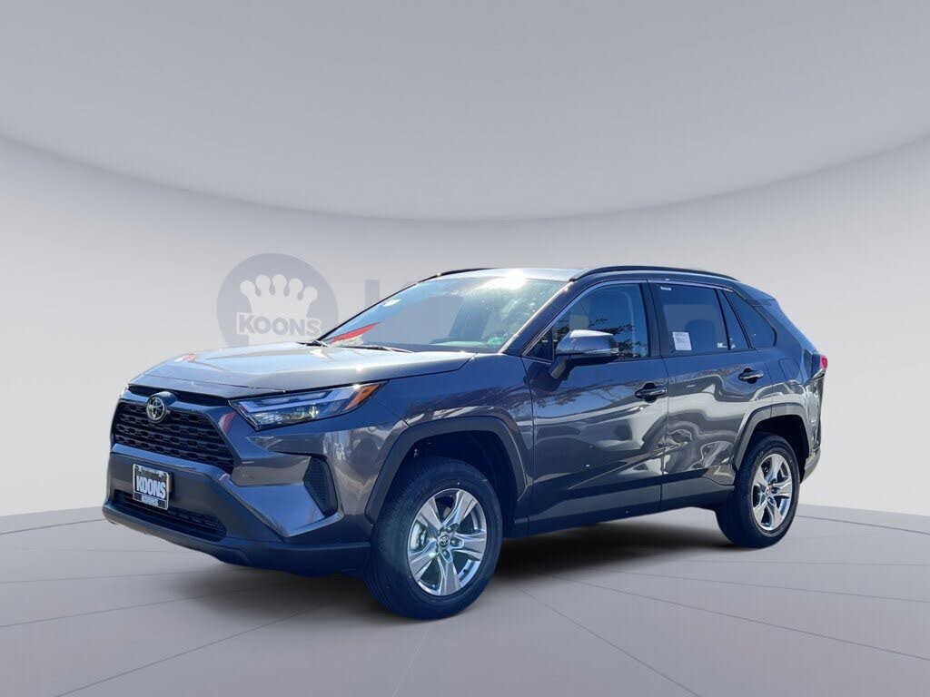 2025 Toyota RAV4 XLE AWD