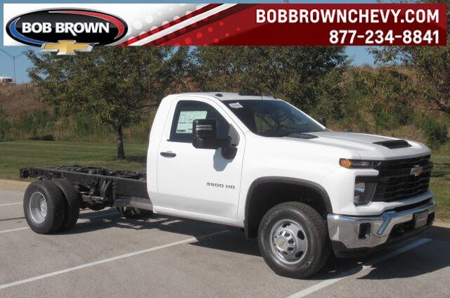 2026 Chevrolet Silverado 3500HD Chassis Work Truck Regular Cab 4WD