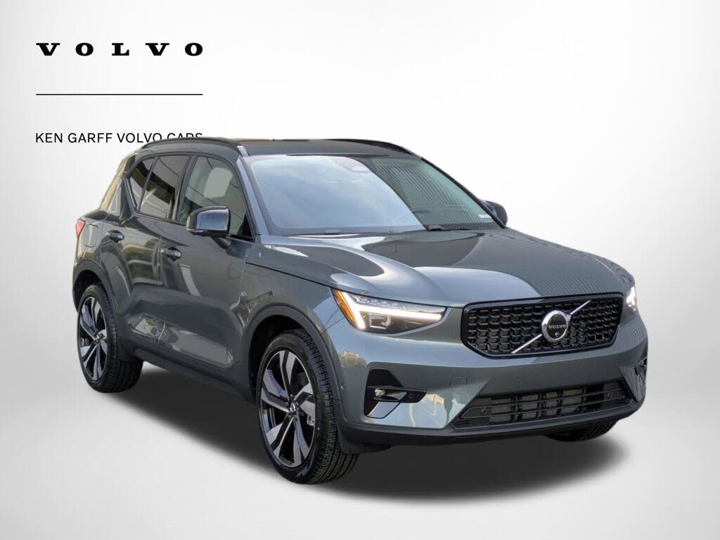 2026 Volvo XC40 B5 Ultra AWD