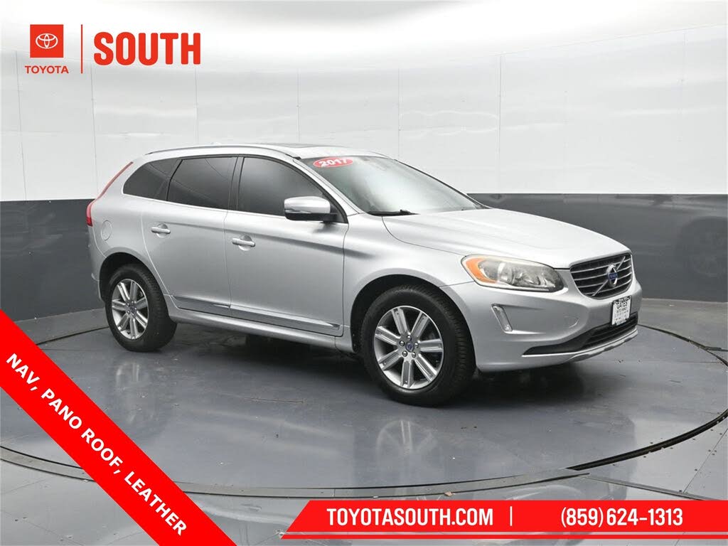 2017 Volvo XC60 T5 Inscription AWD