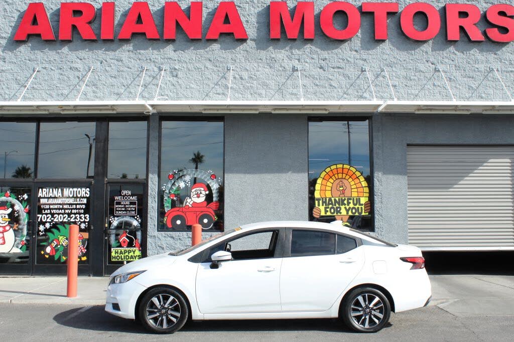 2021 Nissan Versa SV FWD