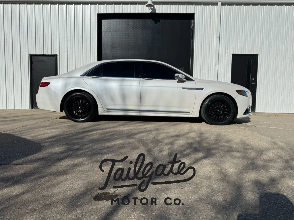 2017 Lincoln Continental Reserve AWD