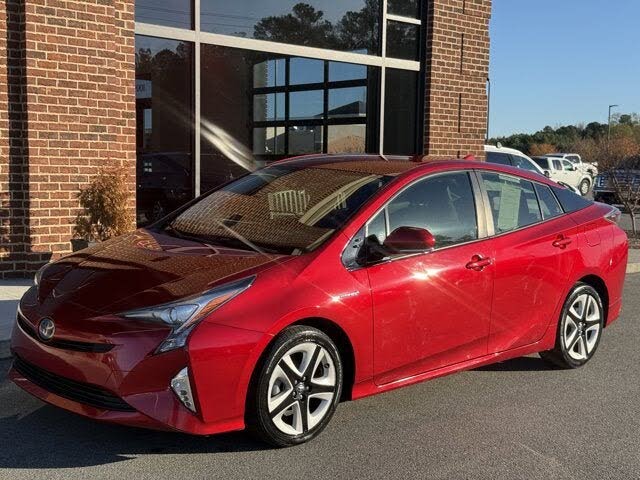 2016 Toyota Prius Three Touring FWD