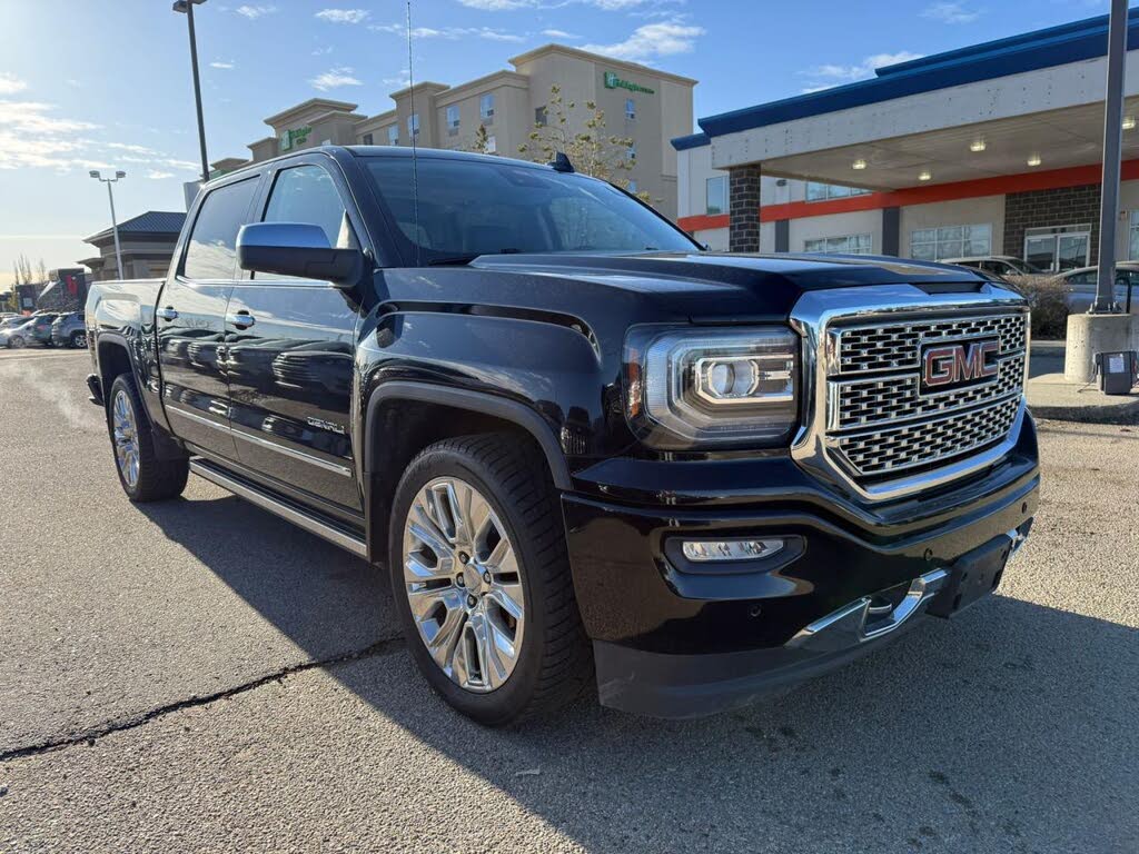 2017 GMC Sierra 1500 Denali Crew Cab 4WD