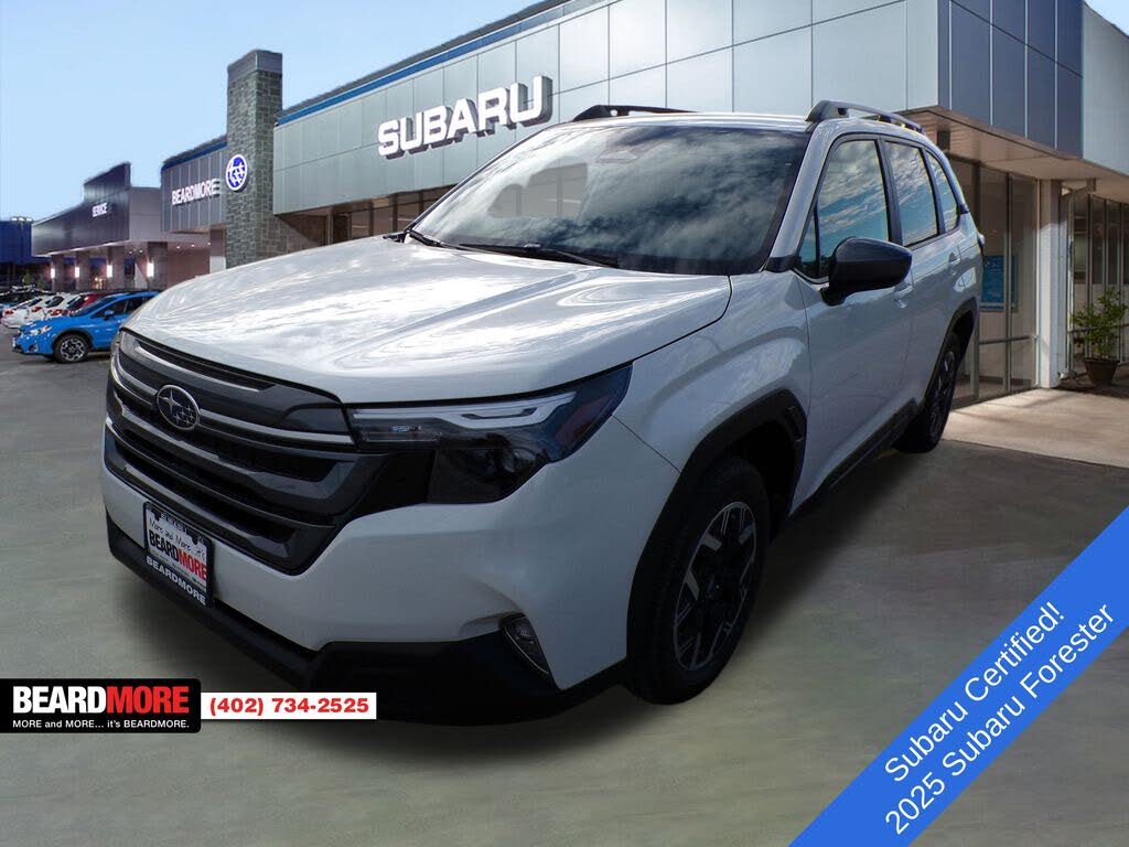2025 Subaru Forester Premium Crossover AWD
