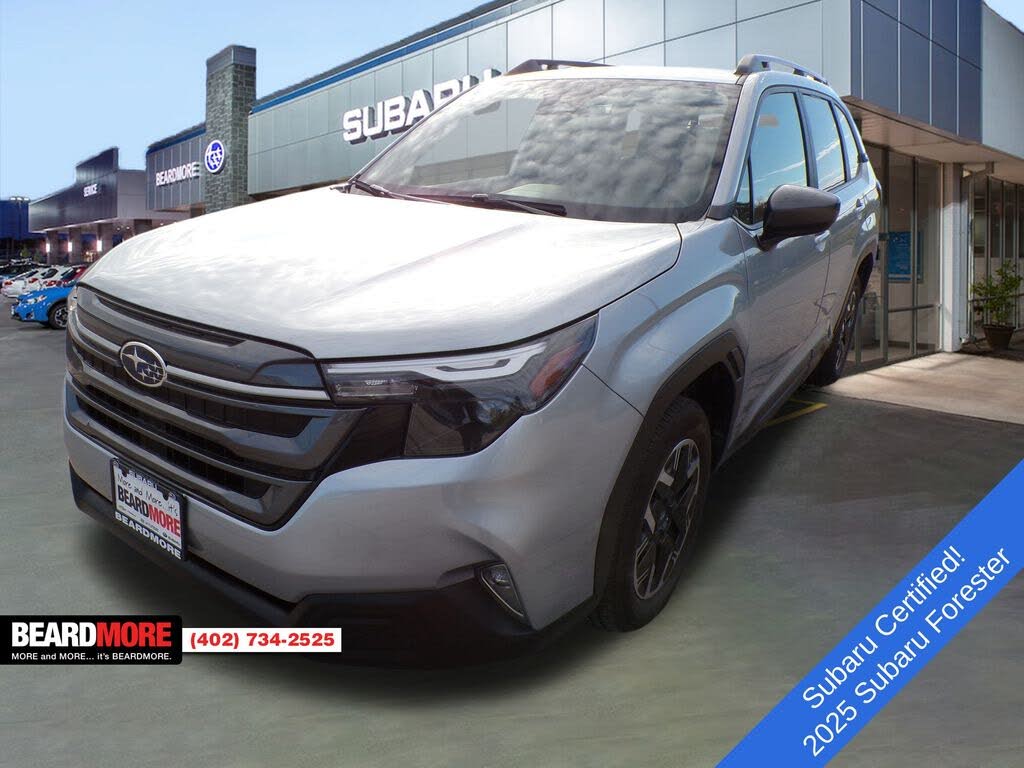 2025 Subaru Forester Premium Crossover AWD