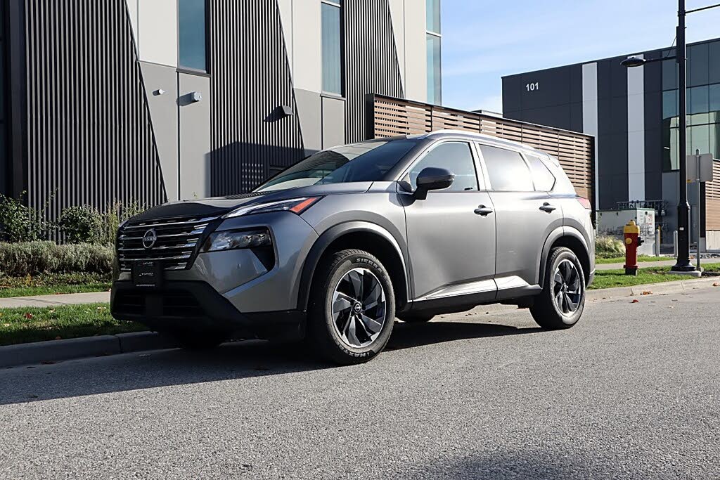 2024 Nissan Rogue SV Moonroof AWD