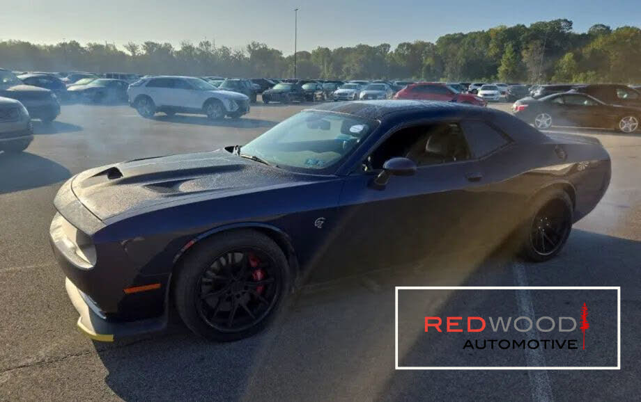 2016 Dodge Challenger SRT Hellcat RWD