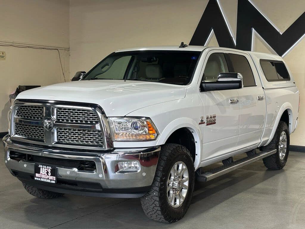 2016 RAM 2500 Laramie Crew Cab 4WD