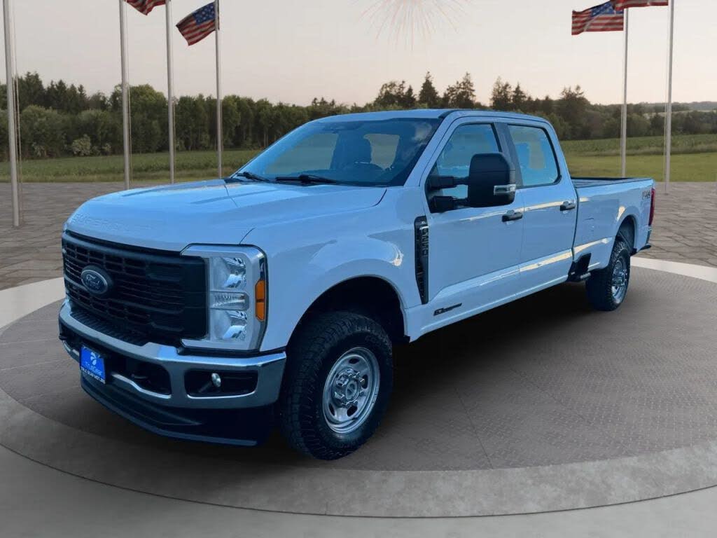 2023 Ford F-250 Super Duty XL Crew Cab LB 4WD