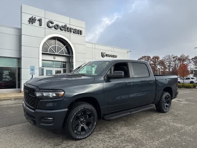 2025 RAM 1500 Tradesman Crew Cab 4WD