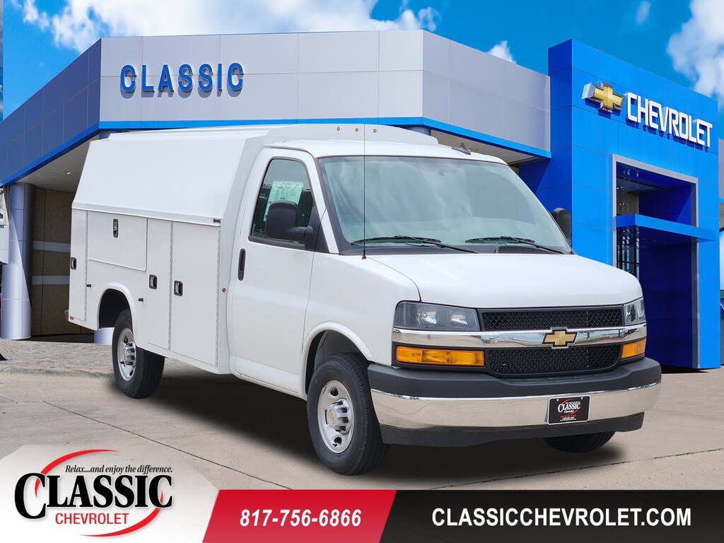 2024 Chevrolet Express Chassis 3500 Cutaway 139