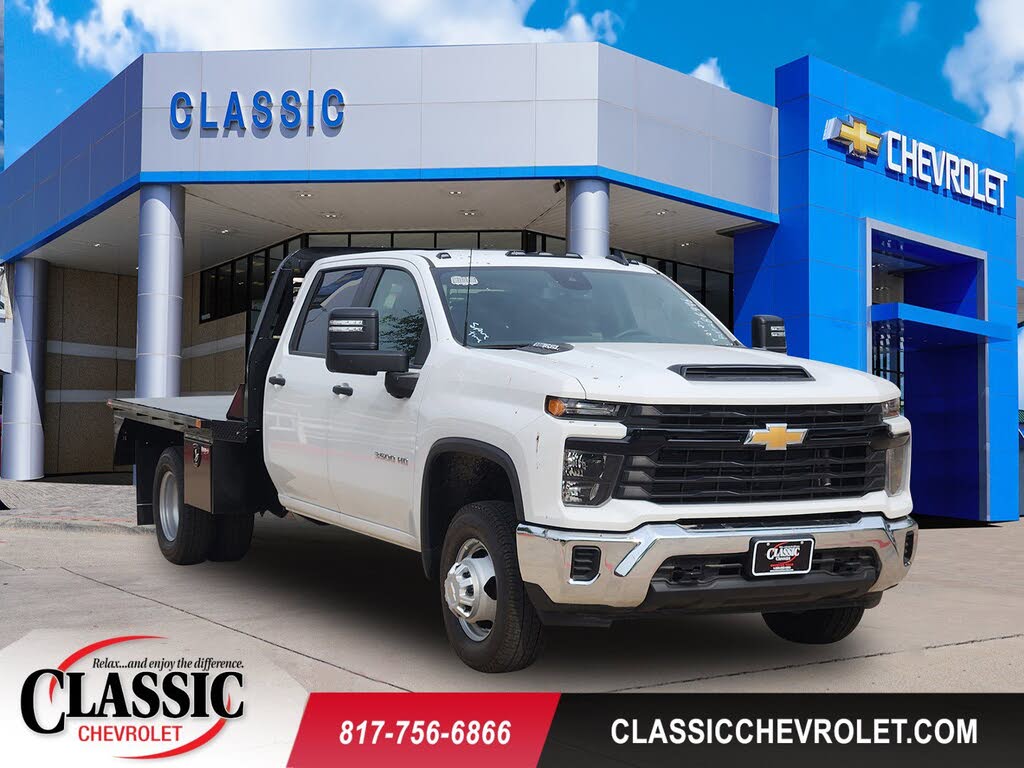 2024 Chevrolet Silverado 3500HD Chassis Work Truck Crew Cab 4WD