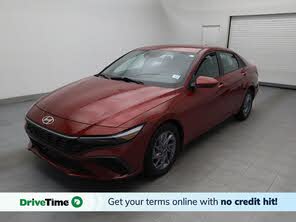Hyundai Elantra SEL FWD
